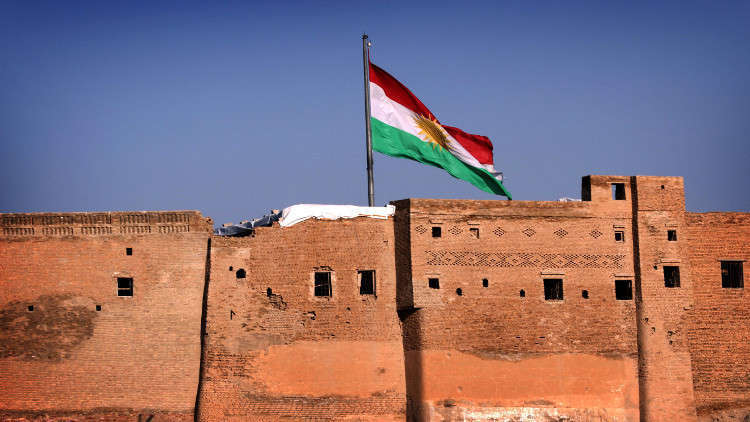 اعتداءات على صحفيين ومقرات أحزاب في كردستان والعبادي يدعو إلى التهدئة
