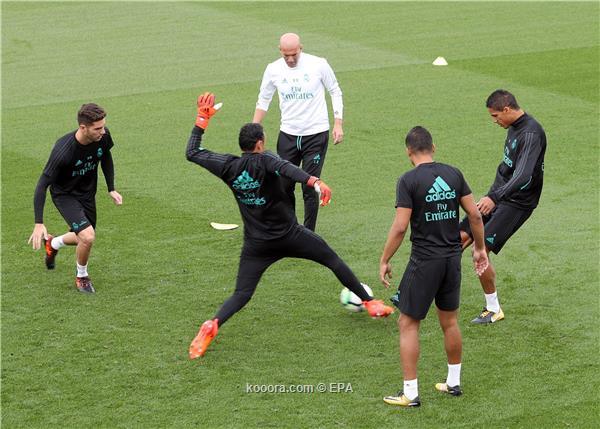 ريال مدريد يستعيد الثلاثي المصاب