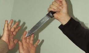 طعن شاب عشريني والقائه داخل مزرعة في الأغوار الشمالية