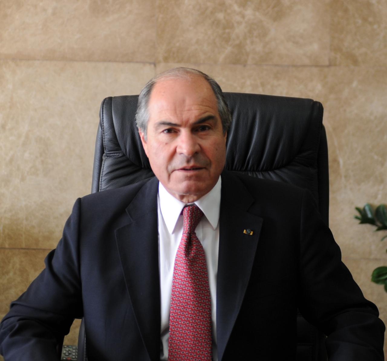 رئيس الوزراء يشارك في معرض دبي للطيران.