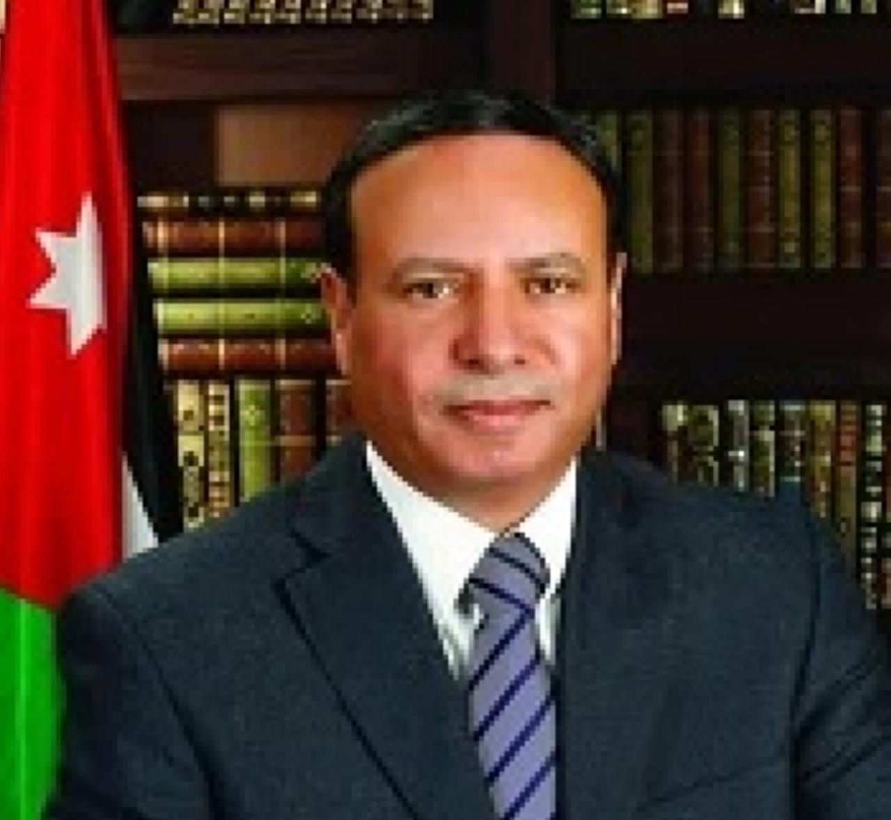 الفايز: قرار ترامب سيبقى محصورا بين واشنطن وتل ابيب.