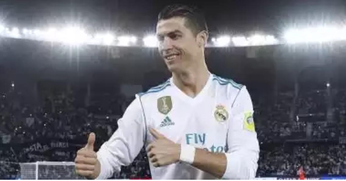 ريال مدريد يحتفل بلقب كأس العالم للأندية الإمارات 2017 FIFA