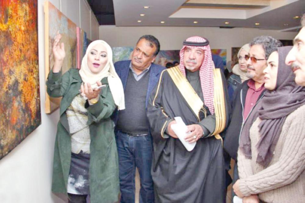 افتتاح معرض النافذة المقدسةللرسامة المكحل في الدغيلس