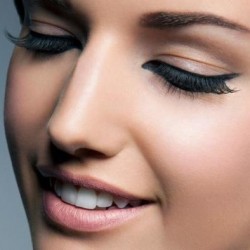 تعرفي على أسرار التي تزيد ذوات البشرة السمراء جمالاً