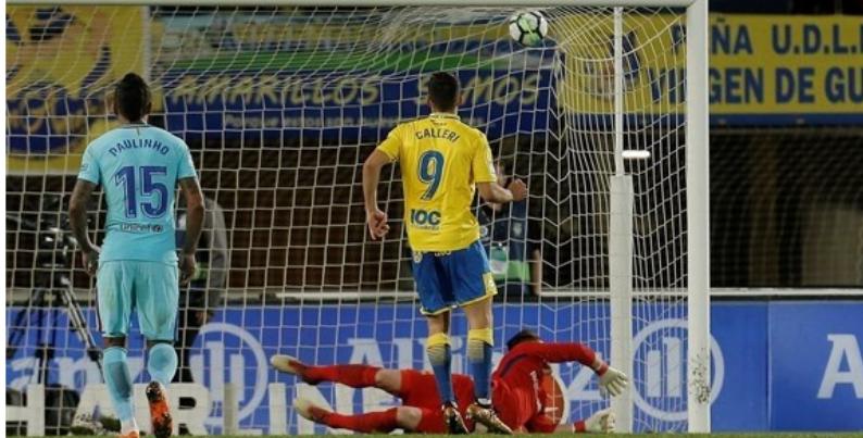 أول ركلة جزاء ضد برشلونة في الليغا .....من عامين.