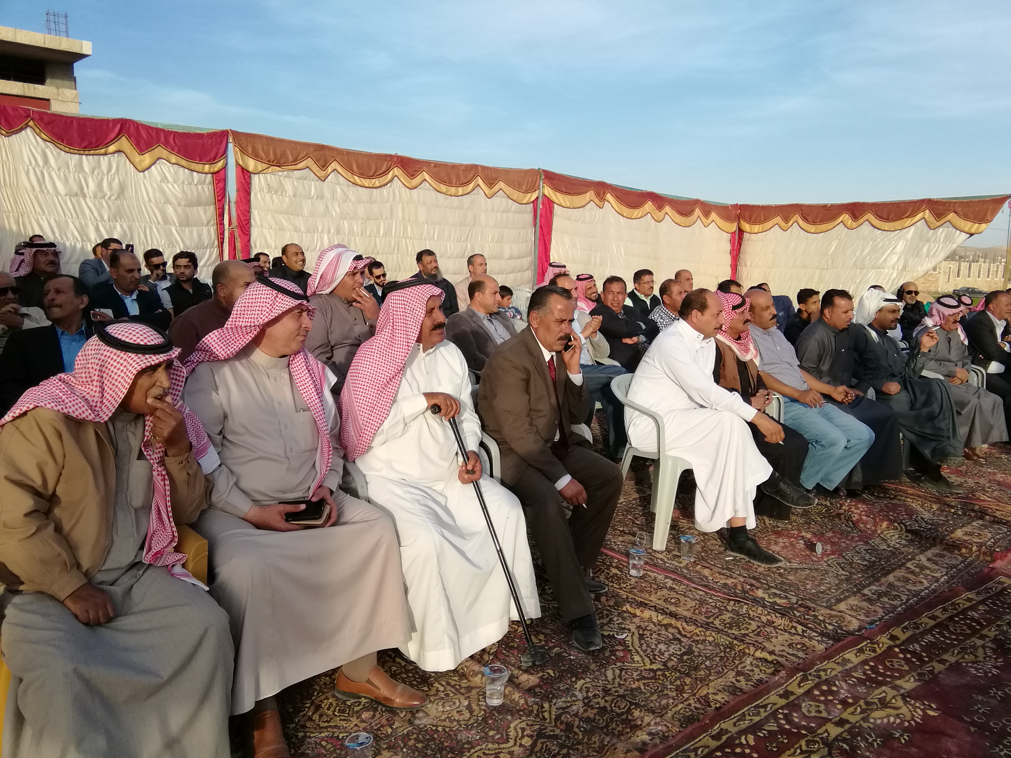 ملتقى صقور بني صخر نطالب بحق دستوري للواء الموقر.