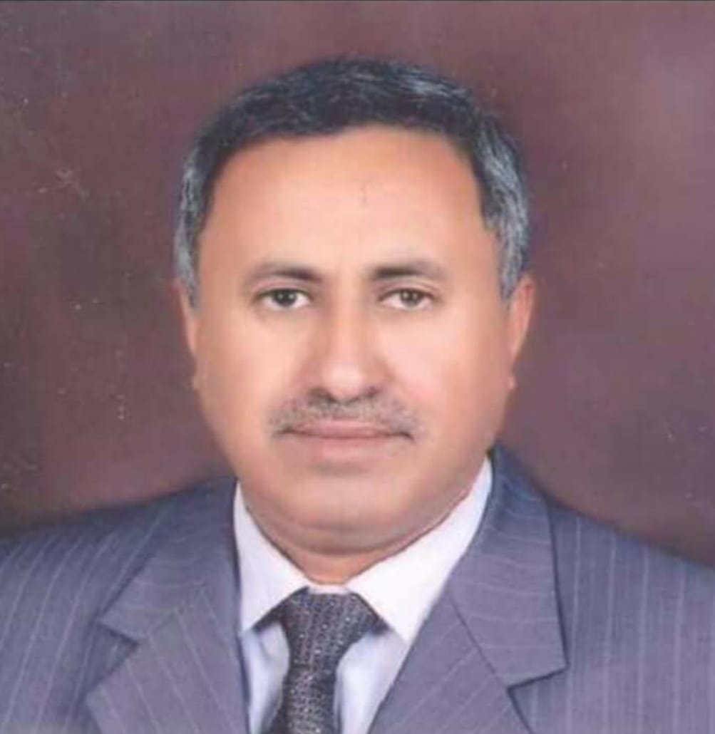 المرحوم الدخيل من أبناء قبيلة بني صخر الذين قدموا للأجيال العلم والمعرفة.