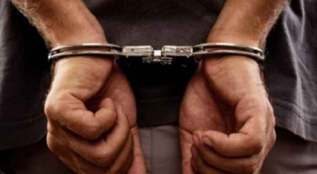 المفرق .. القبض على شخص سرق 1500 دينار في الخالدية