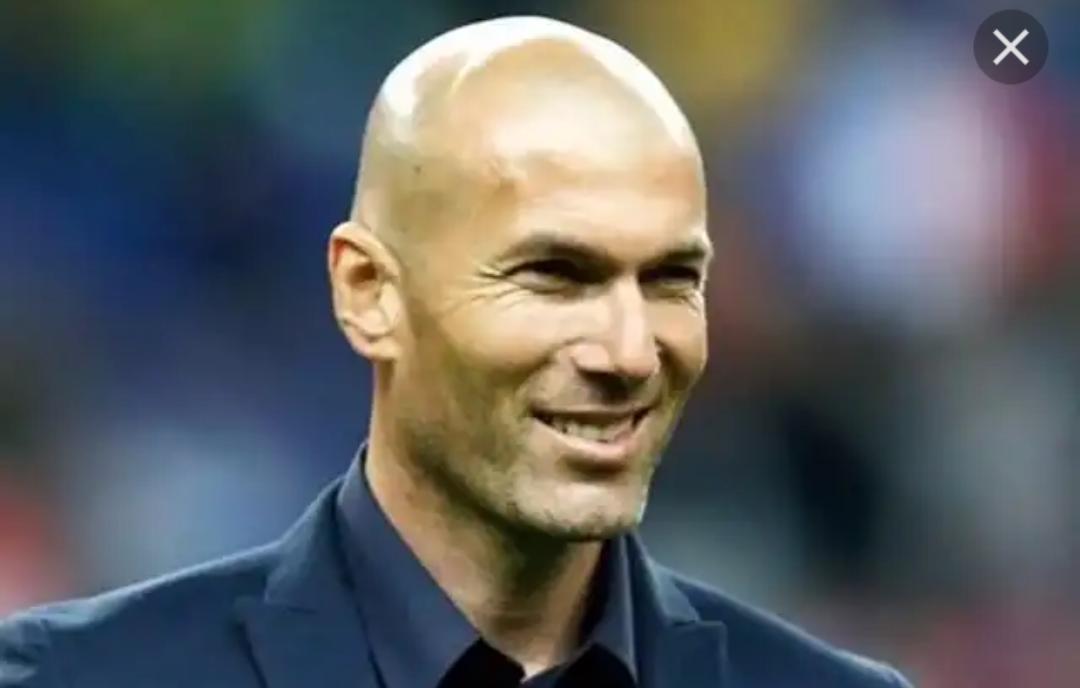 زيدان : وجماهير نادي ريال مدريد أمام ميونيخ.