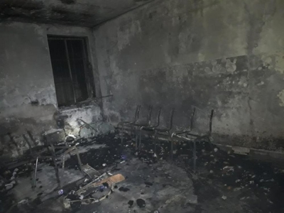 حرق مدرسة الامير حمزة بالازرق ...ومحافظ الزرقاء يتوعد الفاعل