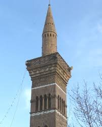 وفاة شاب إثر سقوطه من أعلى مأذنة مسجد في معان