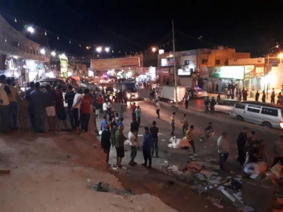 شاهد بالصور .. مشاجرة عنيفة في مخيم حطين بالزرقاء
