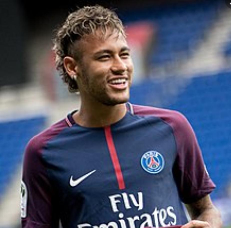 ريال مدريد سيكون اقوى اذا تعاقد مع مسمار...انيستا.