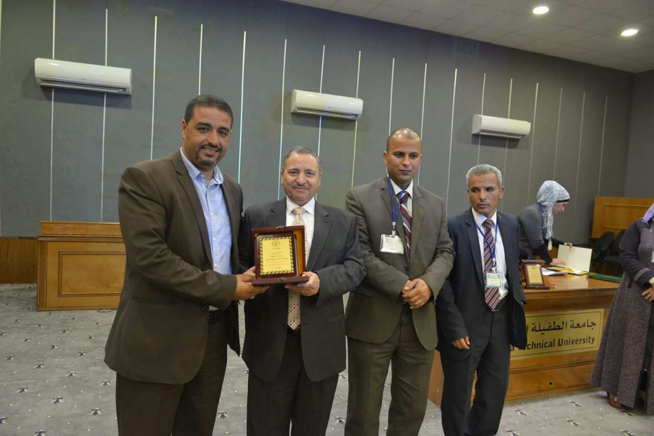 بالعزم والإرادة والتصميم تصنع المعجزات وتبداء رحله النجاح وتحقيق الذات.