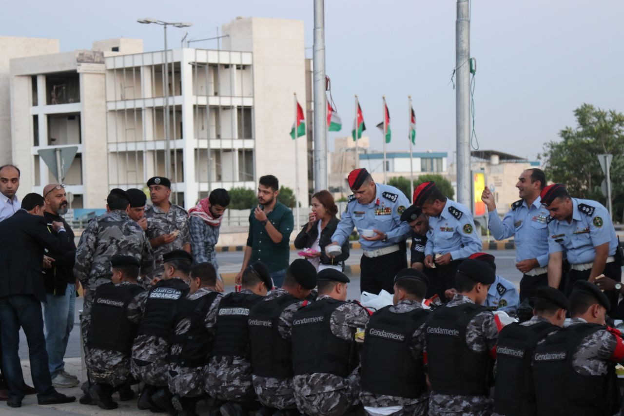 بالصور.... تفاصيل يوم يعيشه جنود الدرك في الدوار الرابع