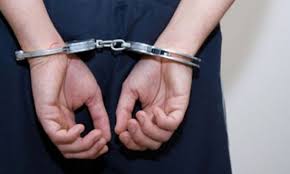 القبض على شخص حطم صرافاً آلياً في الاشرفية