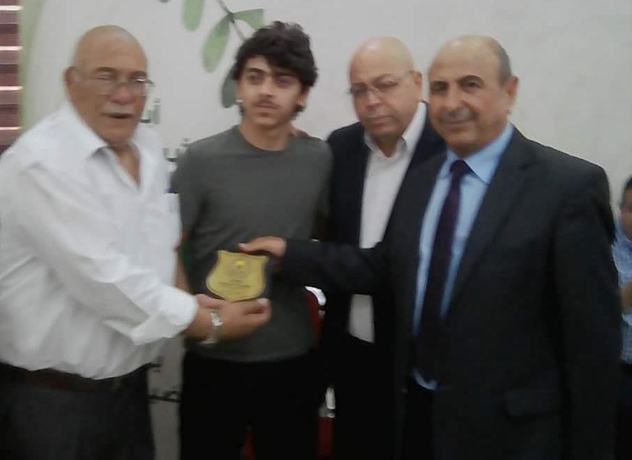 بالصور...تكريم أبن السافرية الكابتن البطل «محمد حسام البنا ».