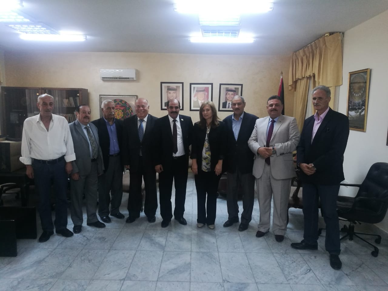 وزيرة الثقافة تلتقي رئيس وإدارية اتحاد الكتاب والأدباء الأردنيين.