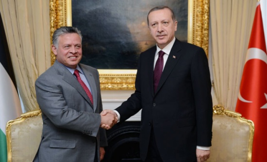 الملك يهنىء أردوغان