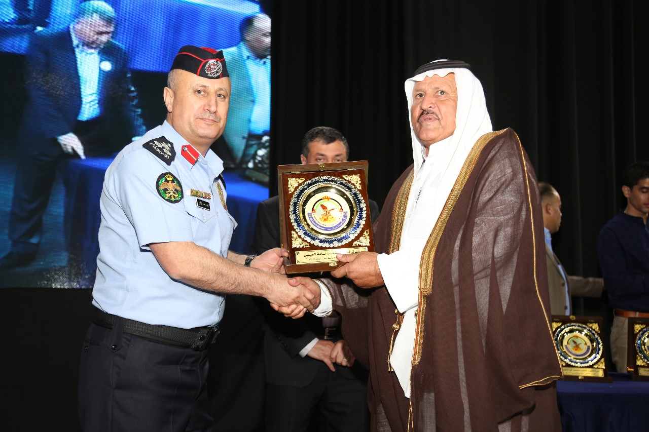 مكافحة المخدرات تحتفل باليوم العالمي لمكافحة المخدرات تحت شعار  الضعيف من تنال منه المخدرات 