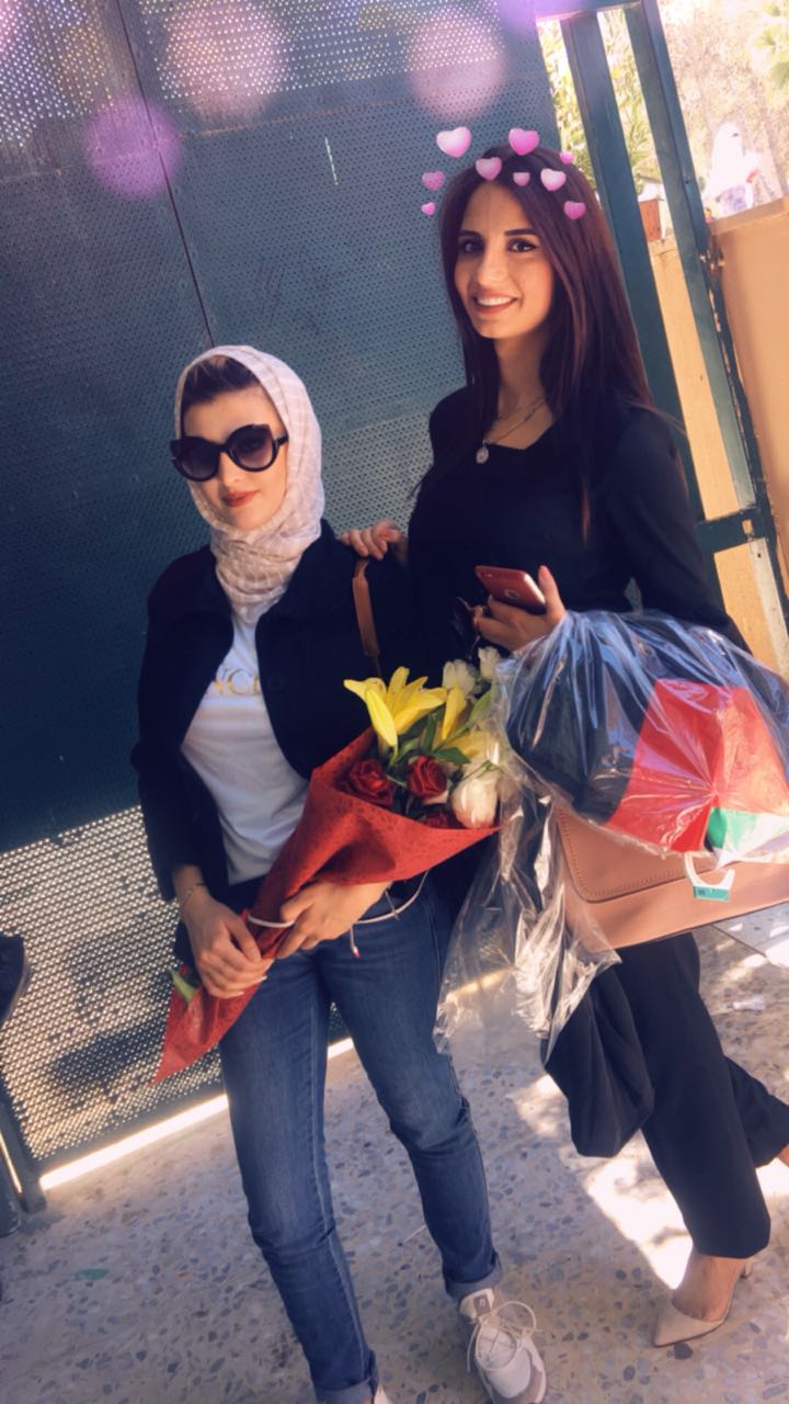 البكالوريوس في علاقات عامة واعلان ل رشا الزعبي الف مبروك.