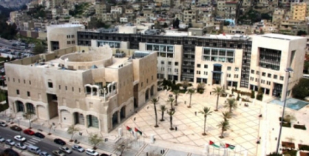 قرار مرتقب بإنهاء عقود تتجاوز سقف الرواتب في أمانة عمان
