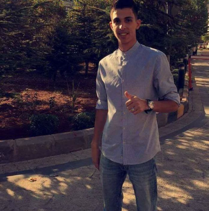 صورة “الشاب احمد التلاوي أحد ضحايا انهيار العمارة في الغويرية.