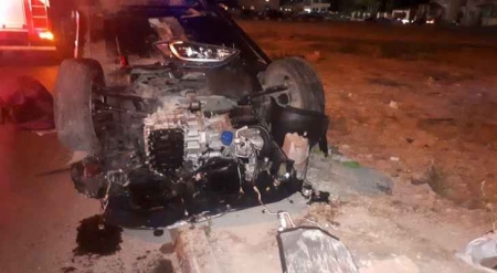 شاهد بالصور .. 4 اصابات بتصادم مركبتين في الشميساني