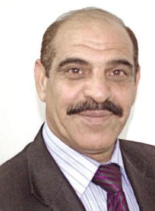 رئيس اتحاد الكتاب العدوان يعلن برنامج الاتحاد في جرش.