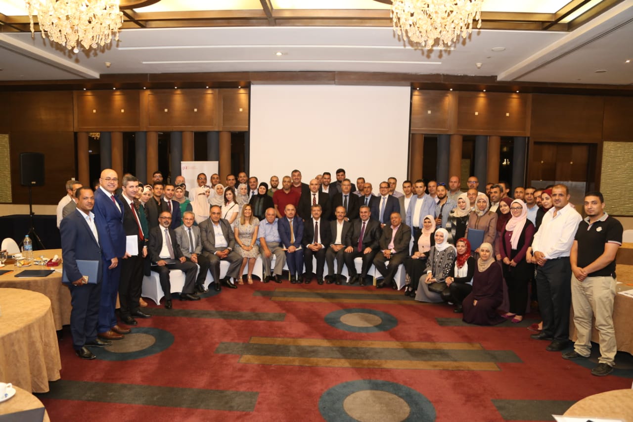 تخريج دورة تدريب المدربين المهنيين لدى مؤسسات التعليم والتدريب المهني والتقني.