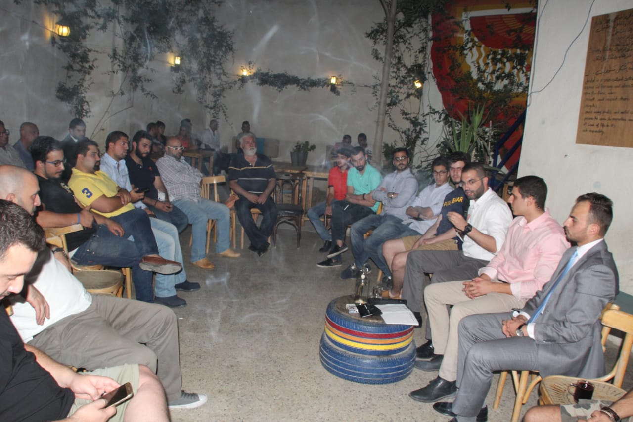 النائب زيادين يعقد لقاءات تشاروية حول منح أو حجب الثقة.