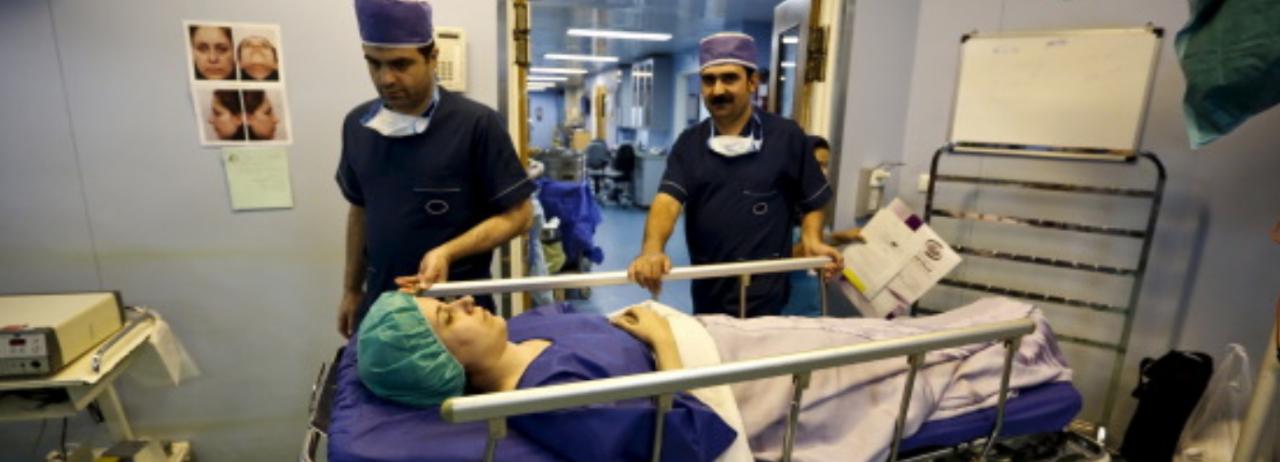 سيدة تجري جراحة تجميل للامتناع عن سداد 3.7 مليون دولار.