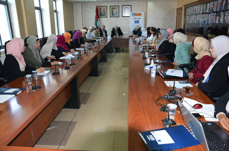 التنمية والمبادرة النسوية الأورومتوسطية تنظمان دورة حول الممارسات الفضلى في ادارة دور الايواء.