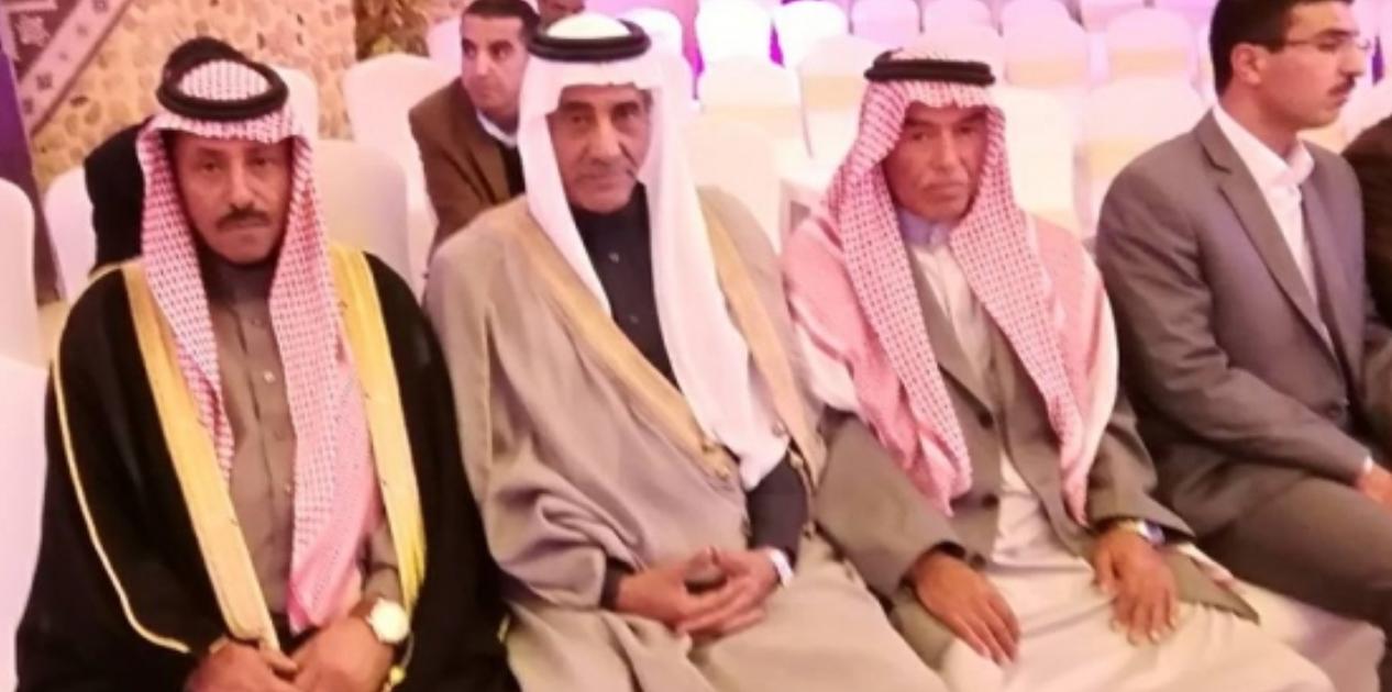 الشيخ “ابو هيثم الزبن” يرقد على سرير الشفاء.