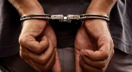 القبض على مطلوبين بعد مداهمات أمنية في اربد