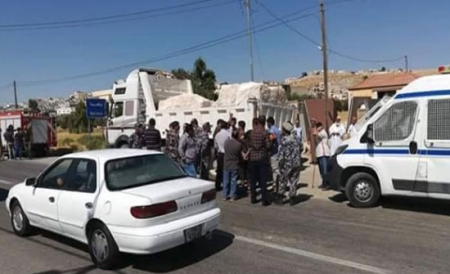 شاهد بالصور ... وفاة شاب عشريني بحادث دهس في بلعما