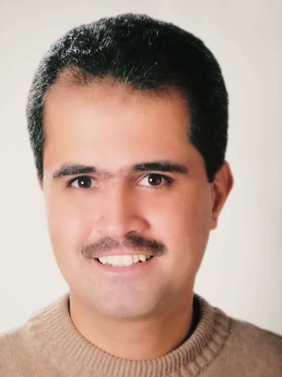 ابو دلو ....مدير دائرة التسجيل والقبول في الجامعة الأردنية.