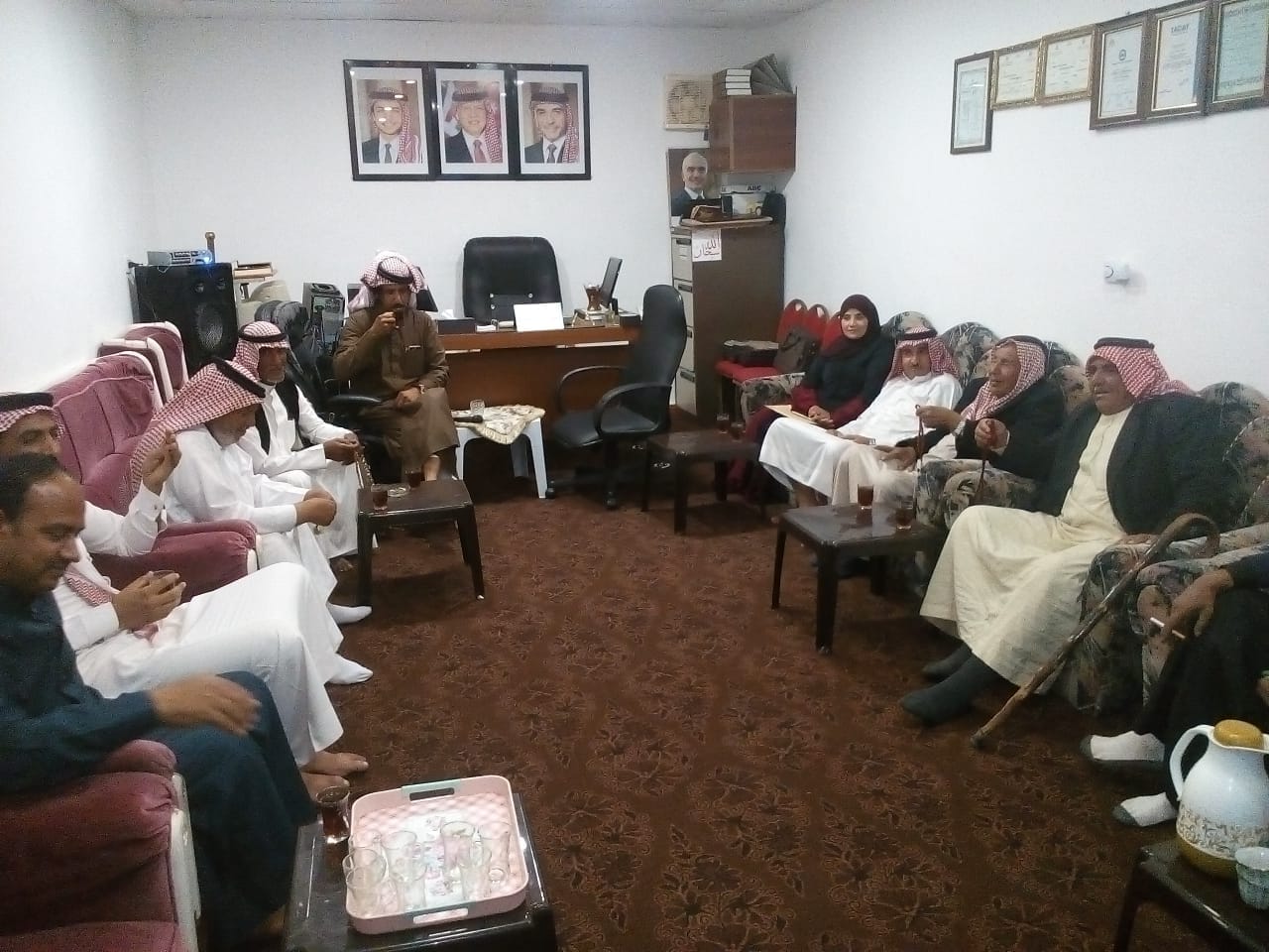 أبناء البادية الشرقية يدعون الى الضرب بيد من حديد على كل من يحاول زعزعة الامن.