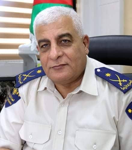  معقول ملاهدة  ثلاث جوائز بالتميز يقابلها إحالة المدير العام و ٢٤ آخرون في الجمارك