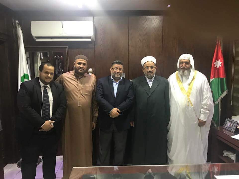 النائب السابق د زكريا الشيخ يشكر وزير الأوقاف لتخصيص خطبه الجمعه عن المخدرات.
