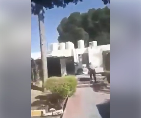 معالي وزير التربية والتعليم ..شاهد هذا الفيديو !! أما  استقالتك  أو المحاسبة بــحزّم !!