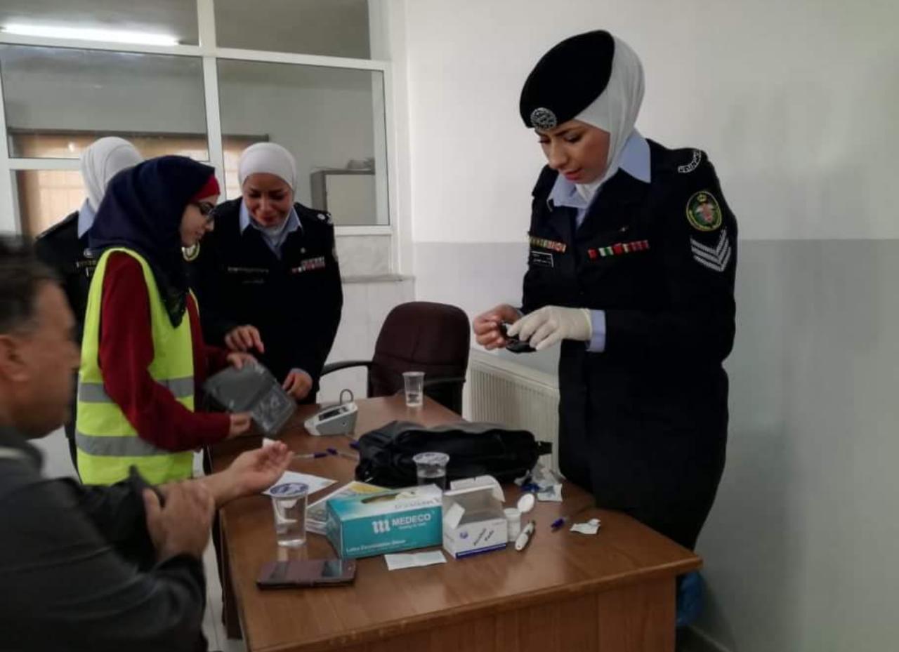 دائرة الاراضي والمساحة ومبادرة يلا نتعاون على الخير ينظمان اليوم الطبي المجاني التاسع والعشرون.