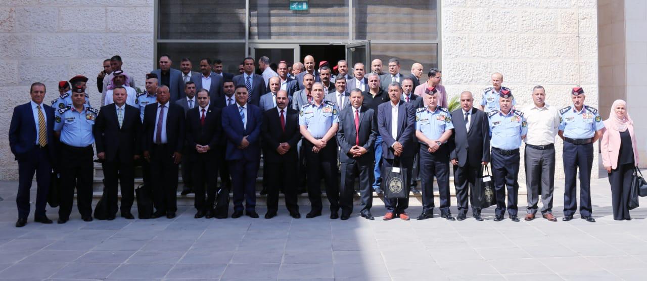 اللواءالحمود ...أن متقاعدي جهاز الأمن العام وعلى اختلاف رتبهم هم موضع تقدير واجلال لكافة منتسبي الأمن العام.