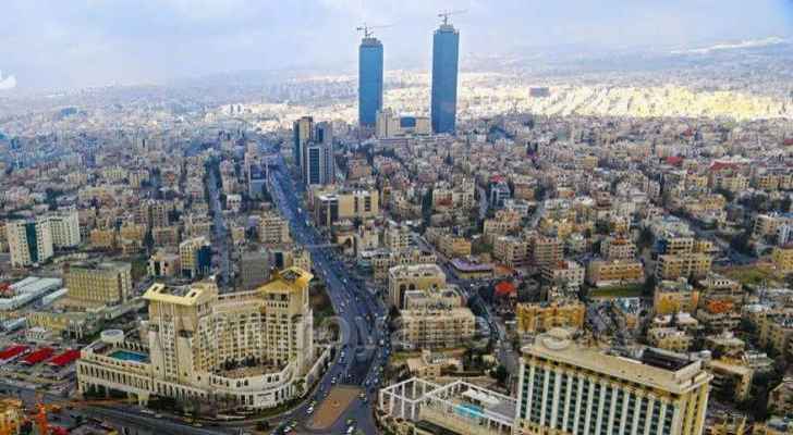 طقس معتدل الى حار نسبي الأحد