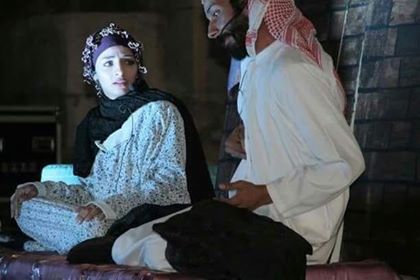 شاهد بالصور .. مسرحية فلكلورية جديدة بعنوان العار في المدرج الروماني