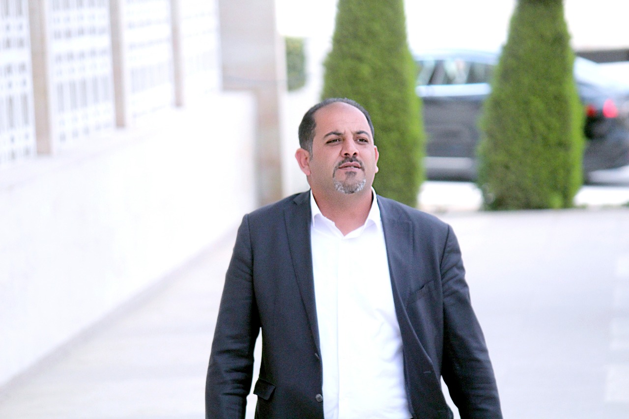 النائب العتايقة ... فصل وإقالة بلجملة لموظفي الأشغال العامة والرقابة غايب طوشة.