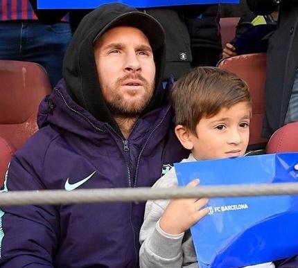 برشلونة يعمق جراح ريال مدريد بخماسية مُذلة بدون ميسي.