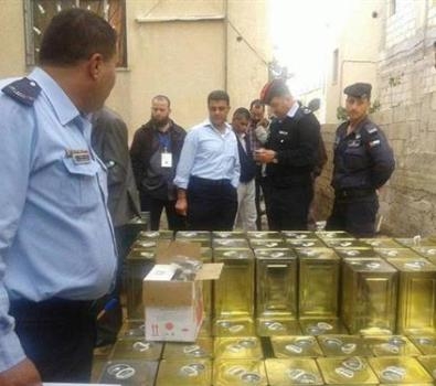 توقيف خمسة أشخاص قاموا بالغش في مادة زيت الزيتون بالزرقاء