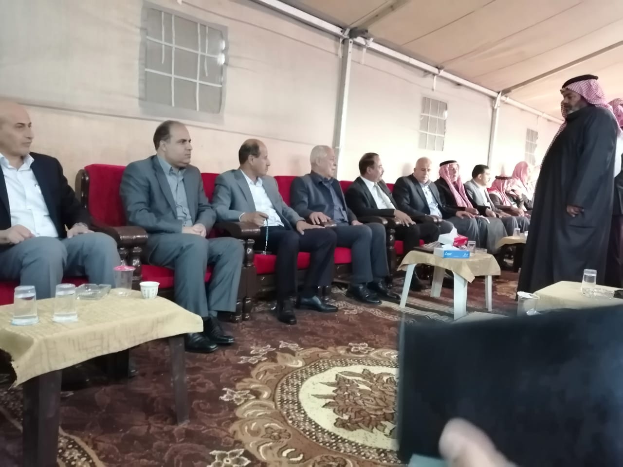 رئيس الديوان الملكي يعزي قبيلة بني صخر باستشهاد الغطاس الجبور.