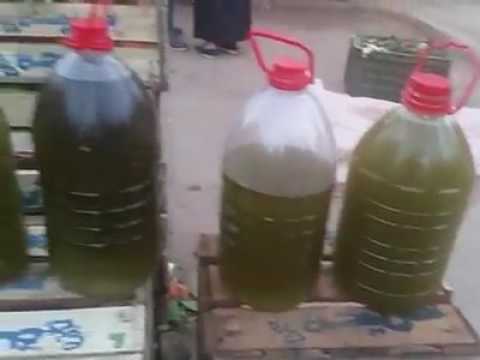 ضبط مصنع يقوم بخلط زيت القلي وطحن أوراق الزيتون لإنتاج زيت زيتون مغشوش في اربد